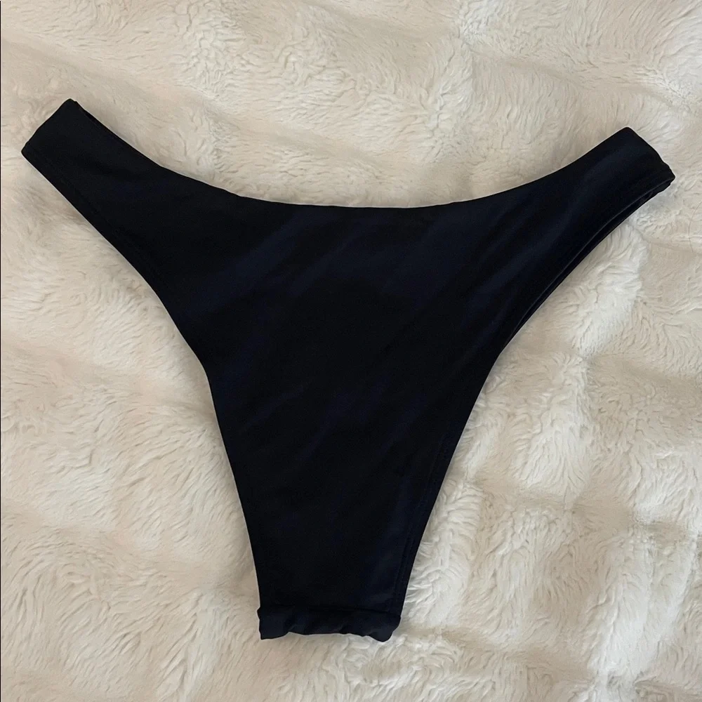 Byron Bottom - Black - Picture 6 of 6